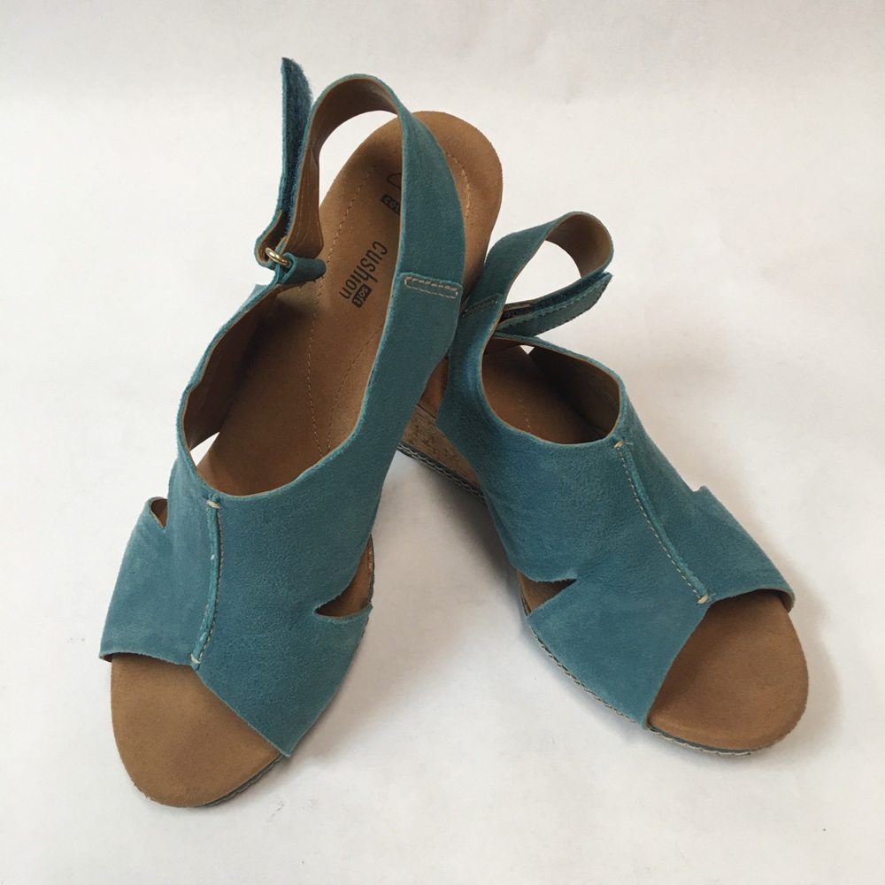 CLARKS wedged blue sandals size 10M